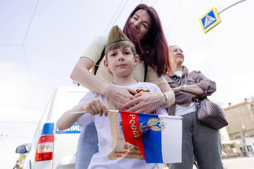 Шествие Бессмертного полка в Челябинске