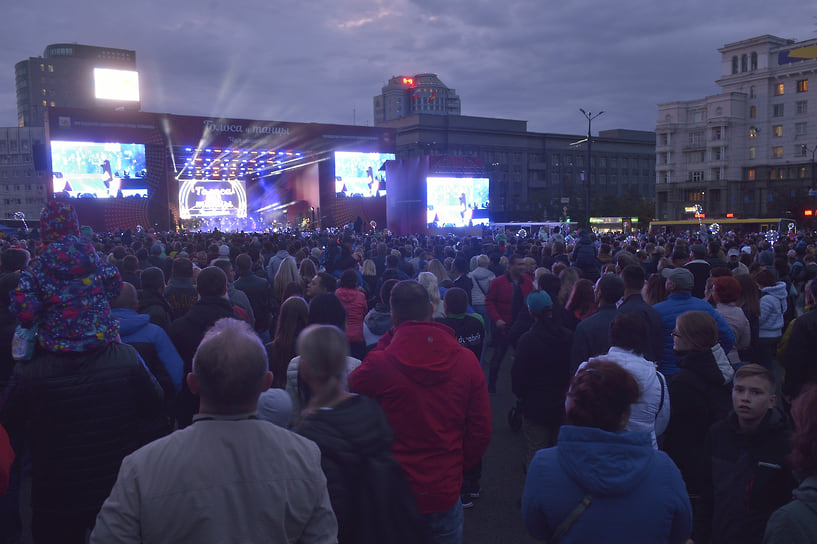 Праздничный концерт в честь дня города в Челябинске