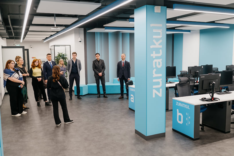 Вручение премии «Твердые знаки-2025» в Челябинске