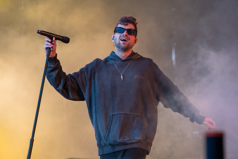 Артист Олег ЛСП