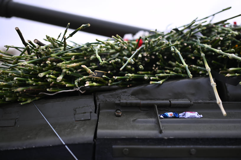 Прощание с погибшими во время взрыва на предприятии в Копейске