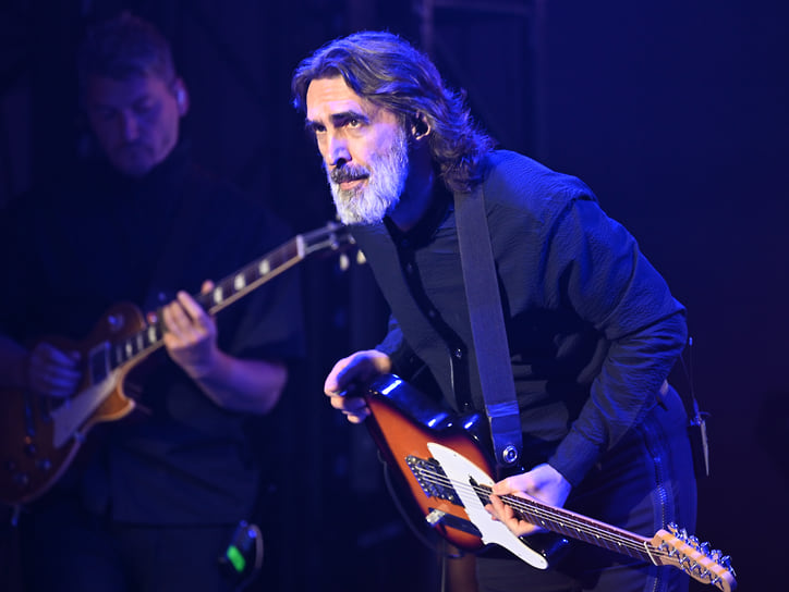 Артист Вячеслав Бутусов