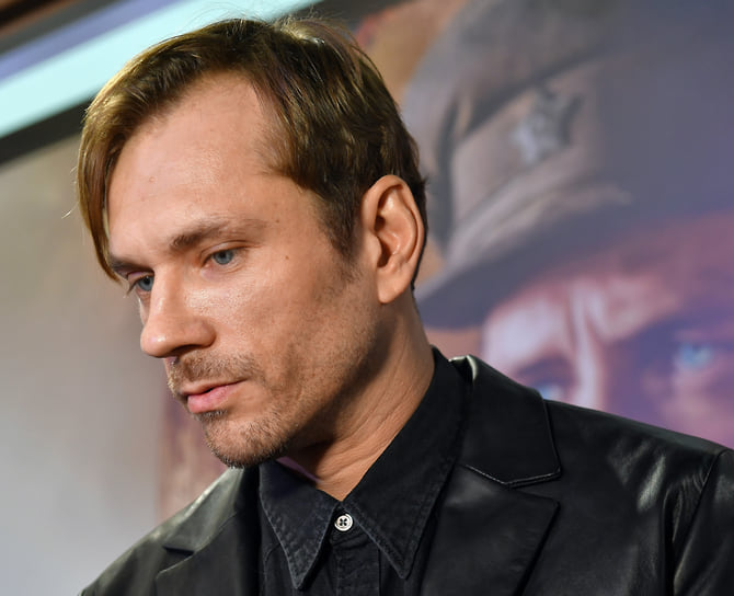 Актер Александр Горбатов