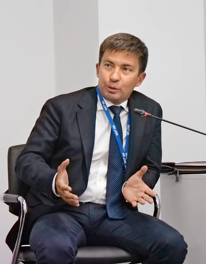 Генеральный директор «УГМК-Застройщик» Евгений Мордовин предлагает увеличить на 50 метров высотность уникальных объектов