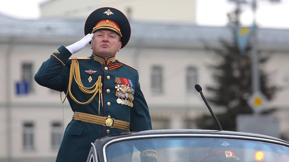 Командующий войсками ЦВО Александр Лапин