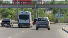 Водителям «скорых», работающим на аутсорсинге в Екатеринбурге, доплатят за работу с больными COVID-19