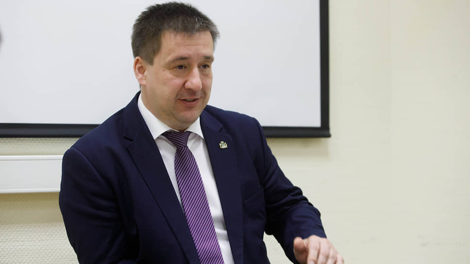 Начальник департамента экономики администрации города Екатеринбурга Алексей Прядеин