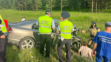 Свердловские следователи возбудили дело после ДТП, где пострадали пять детей и скончалась пятимесячная девочка