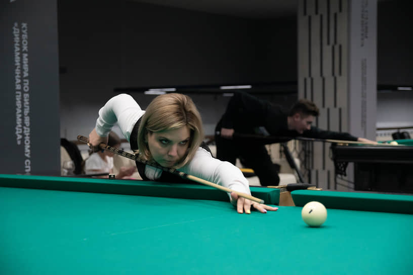 В бильярдном клубе Public Club Billiards состоялась торжественная церемония открытия первого турнира по бильярдному спорту в дисциплине «Динамичная пирамида», где главным призом стал Кубок главы Екатеринбурга