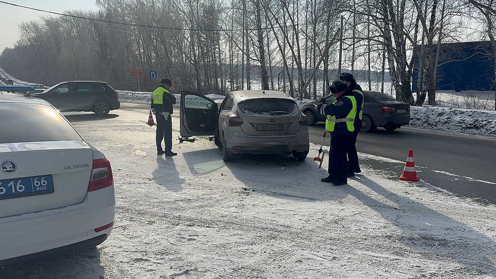 В ДТП на 23-м км Сибирском тракте пострадали два человека