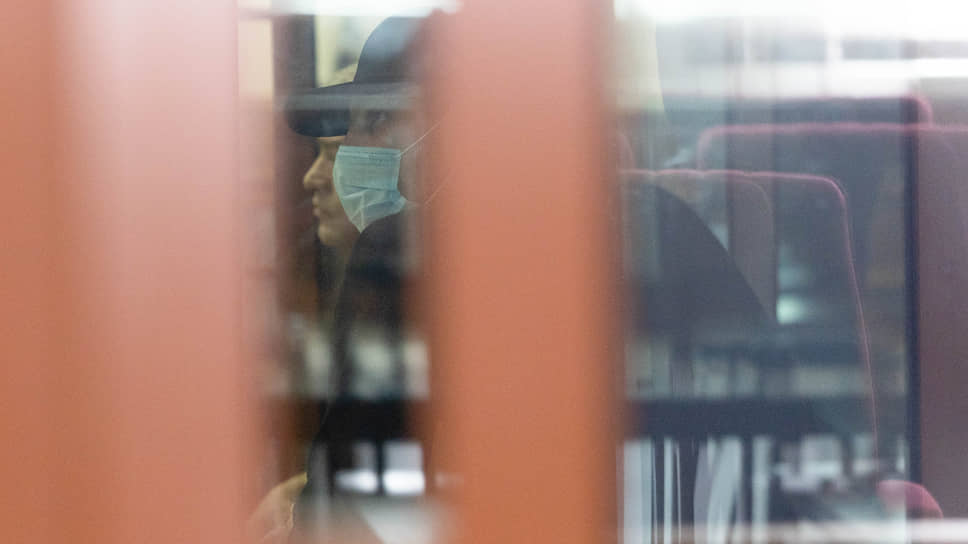 Свердловский областной суд приступил к рассмотрению по существу уголовного дела Давида Жоржоладзе (по прозвищу Грузин), обвиняемого в вымогательствах и занятии высшего положения в преступной иерархии
