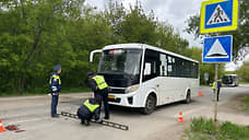 В Каменске-Уральском пешеход впал в кому после наезда автобуса