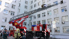 В Екатеринбурге в больнице №40 прошли пожарные учения