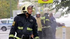 В Екатеринбурге потушили пожар в административно-складском здании
