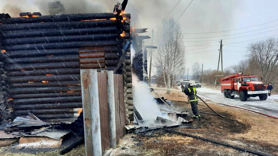 На пожаре в Талицком районе Свердловской области погиб двухлетний ребенок