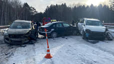 В массовом ДТП в Тюменском районе пострадали двое взрослых и ребенок