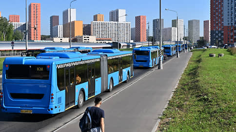 Компания «Автотехком» поставит Екатеринбургу 15 автобусов-«гармошек»