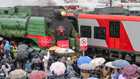 Ретропоезд «Эшелон Победы» посетил 19 станций в пяти регионах Урала