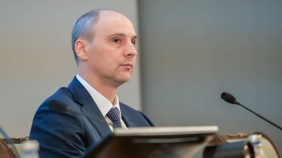 Денис Паслер