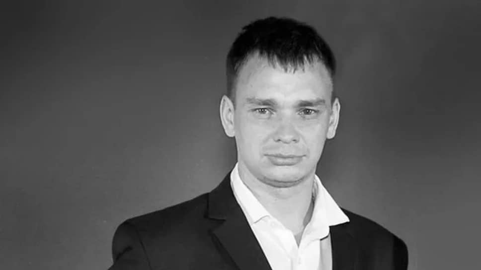 Чемпион России по мотокроссу на мотоциклах с коляской, член сборной России Руслан Козуб