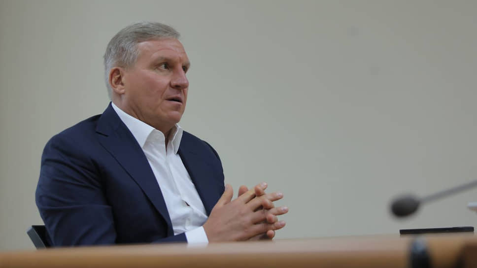 Алексей Бобров
