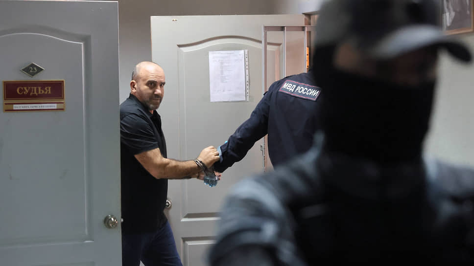 Алихман Гянджиев