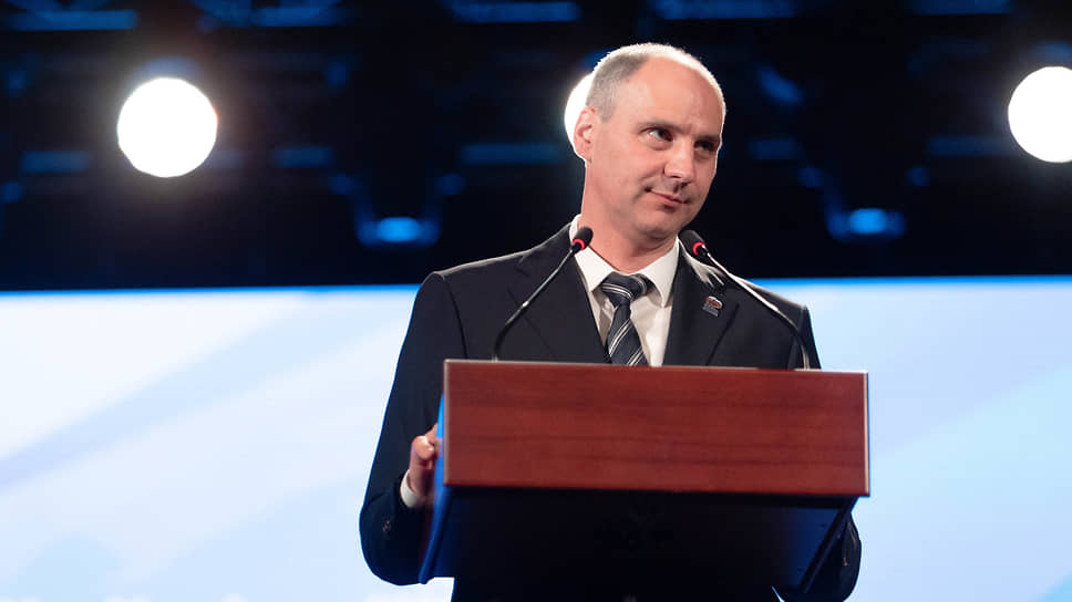 Денис Паслер