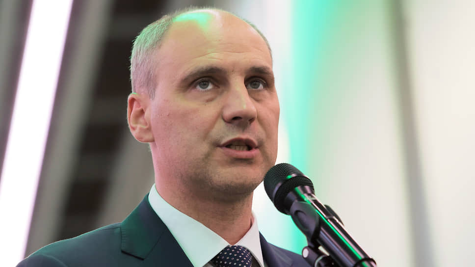 Денис Паслер