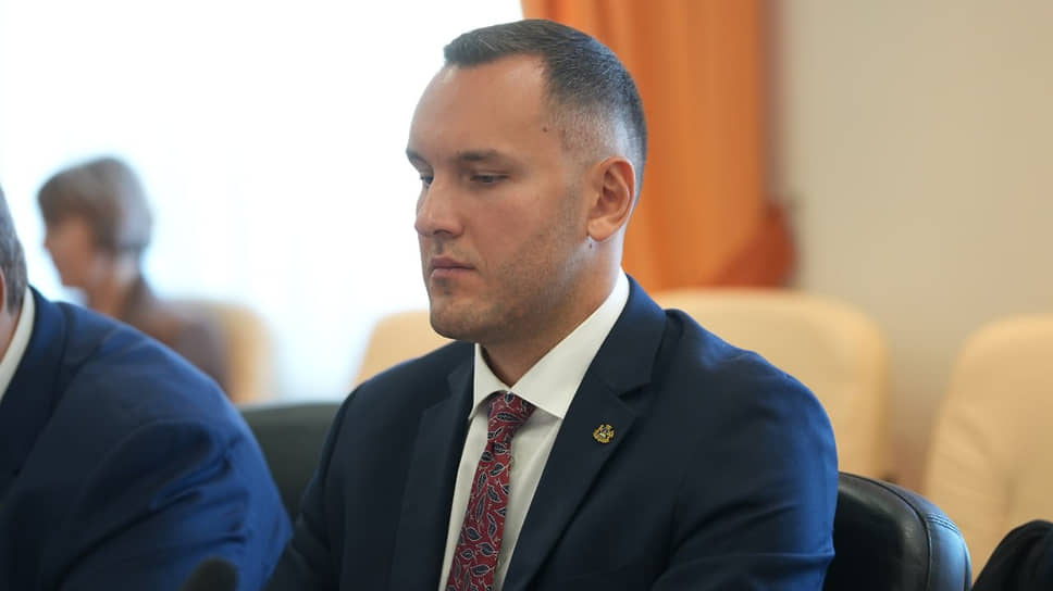 Артем Катренко