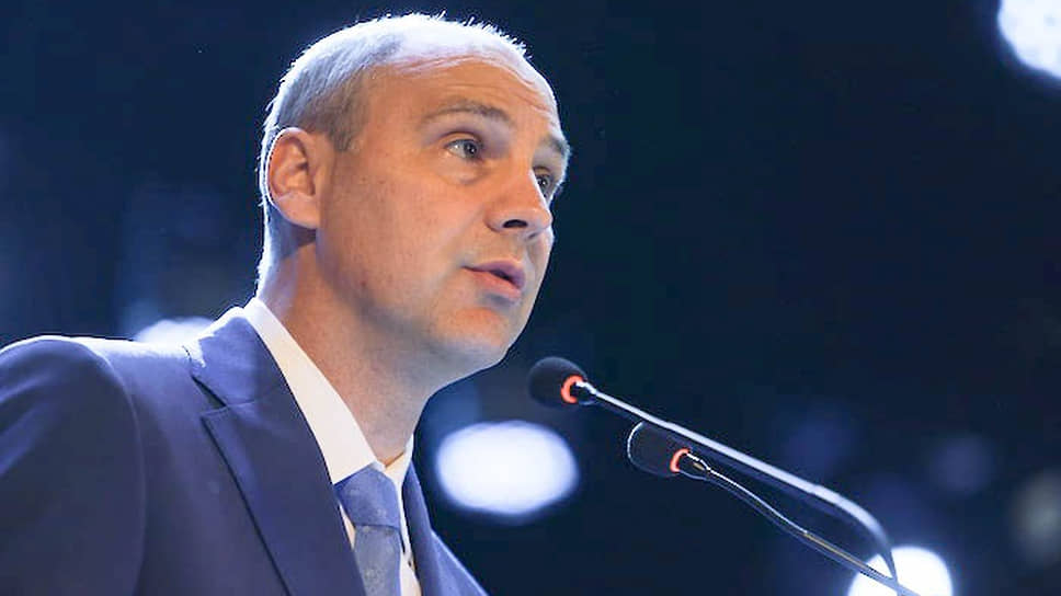 Денис Паслер