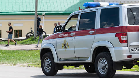 Росгвардия задержала двух грабителей пункта Wildberries в Екатеринбурге