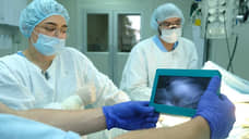 Свердловский онкоцентр получил аппараты для лечения опухолей за 12 млн рублей