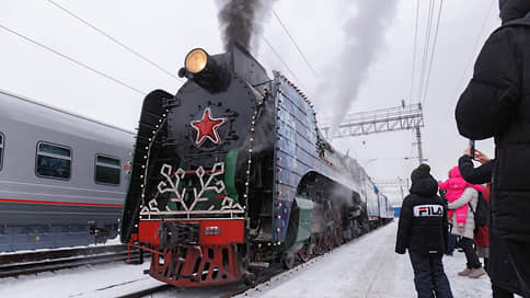 Поезд Деда Мороза приедет на Урал в начале декабря