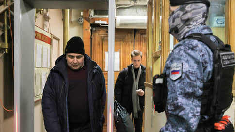 Суд по уголовному делу свердловского экс-министра Смирнова отложили до 4 декабря