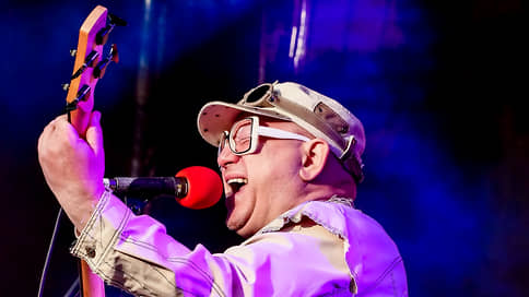 На автограф-сессию членов свердловского рок-клуба продадут 100 билетов