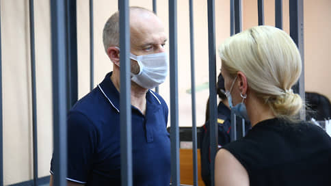 Суд оставил в колонии бывшего свердловского чиновника Михаила Шилиманова