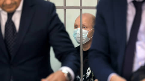 Суд в Екатеринбурге оставил под арестом экс-главу «ВСМПО-Ависма» Воеводина