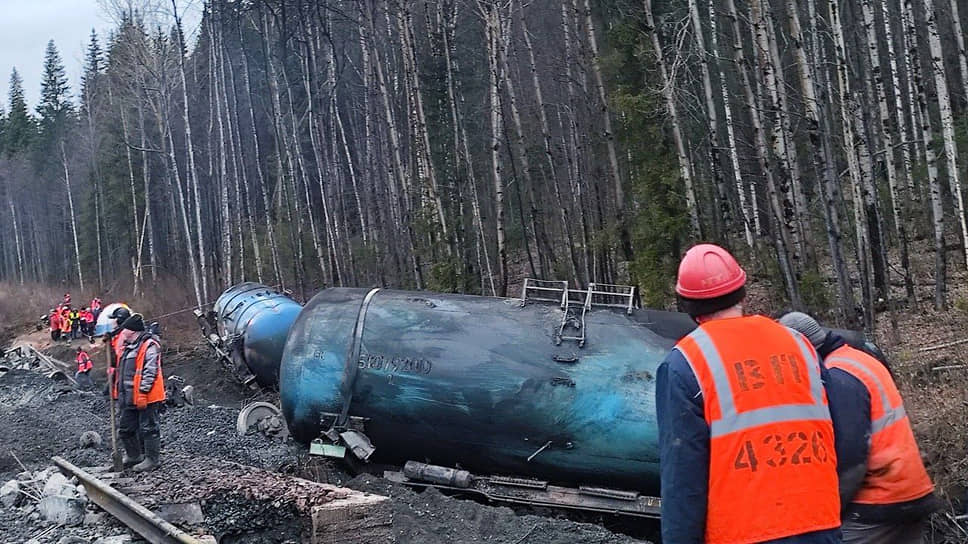 На ремонт инфраструктуры на перегоне Шамары—Кордон отправили 400 специалистов