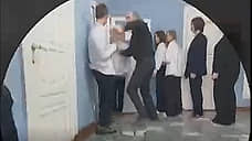 Екатеринбургская школа начала расследование после драки учителя с семиклассником