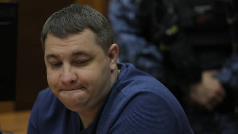 Экс-полицейскому, дяде редактора Ura.ru запросили четыре года колонии