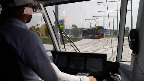 В Екатеринбурге начали тестировать первый беспилотный трамвай