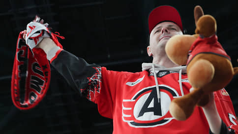 ХК «Автомобилист» обыграл лидера «Запада» «Северсталь» в матче КХЛ