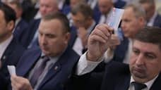 Смирнова, Чемезова и Кокшарова исключили из свердловского политсовета ЕР