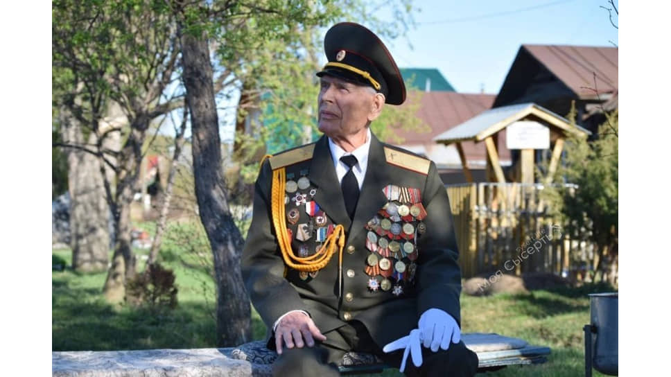Петр Ушаков, ветеран ВОВ , воевавший в составе Уральского добровольческого танкового корпуса.
