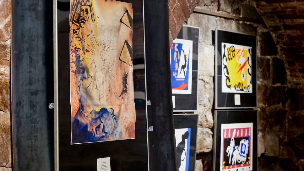 Открытие выставки «Шедевры мастеров Парижской школы» (Дали, Пикассо, Шагал и другие) в Музее архитектуры и дизайна УрГАХУ
