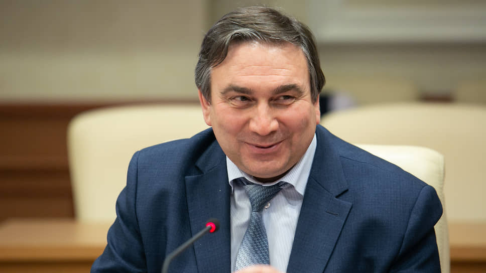 Министр энергетики и ЖКХ Свердловской области Николай Смирнов