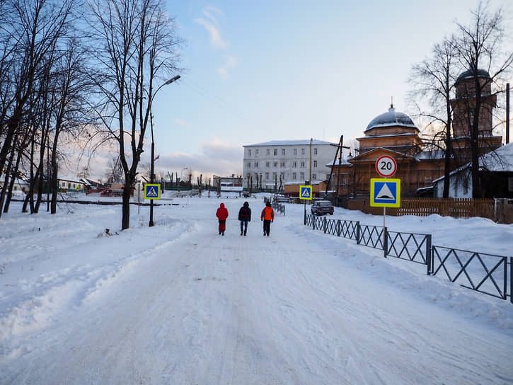 Староуткинск