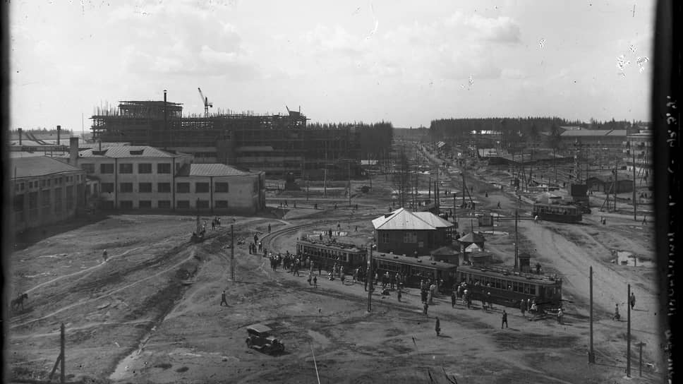 Трамвайное движение на Уралмаше. 1932 год