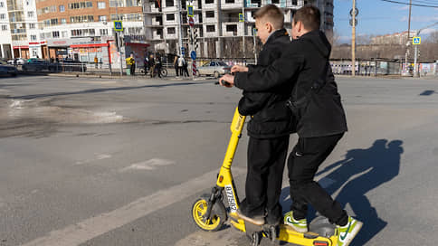СИМы детям не игрушка // 4 тыс. аккаунтов пользователей электросамокатов заблокировали в Екатеринбурге