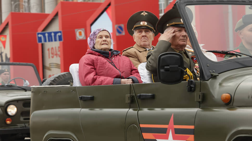 Парад Победы в Екатеринбурге. Ветераны